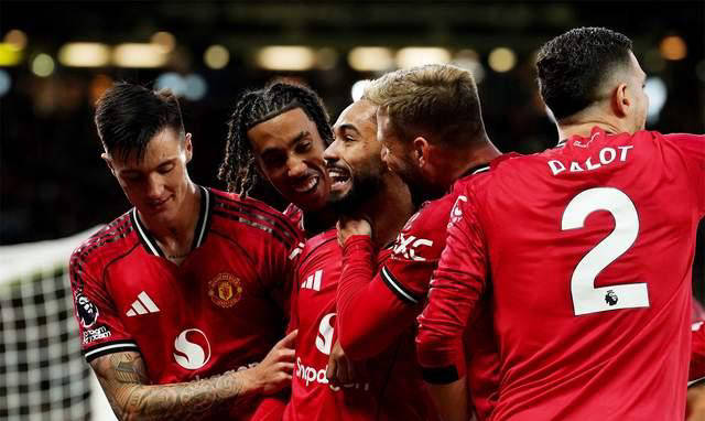 九游体育下载-英超曼联对布莱顿