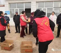 走进社区做义工队培养学生服务奉献意识有什么作用