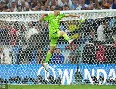 九游体育app-贝尔卡勒足球队赛程